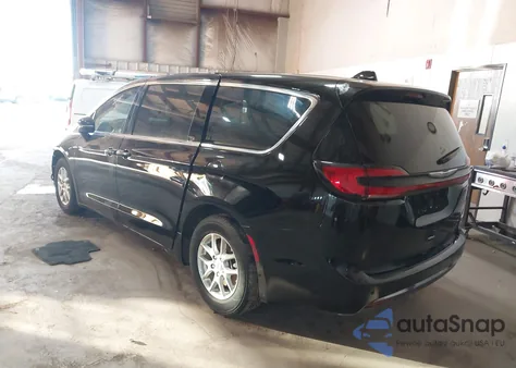 2025 Chrysler Pacifica Select from USA, damaged, VIN 2C4RC1BG2SR551196